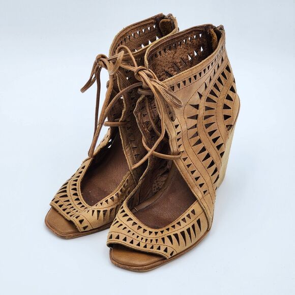 Jeffrey Campbell Rodillo-Hi Wedge Sandals Size 7.5 - Picture 3 of 9